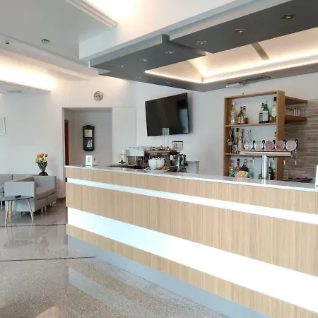 Mara Hotel